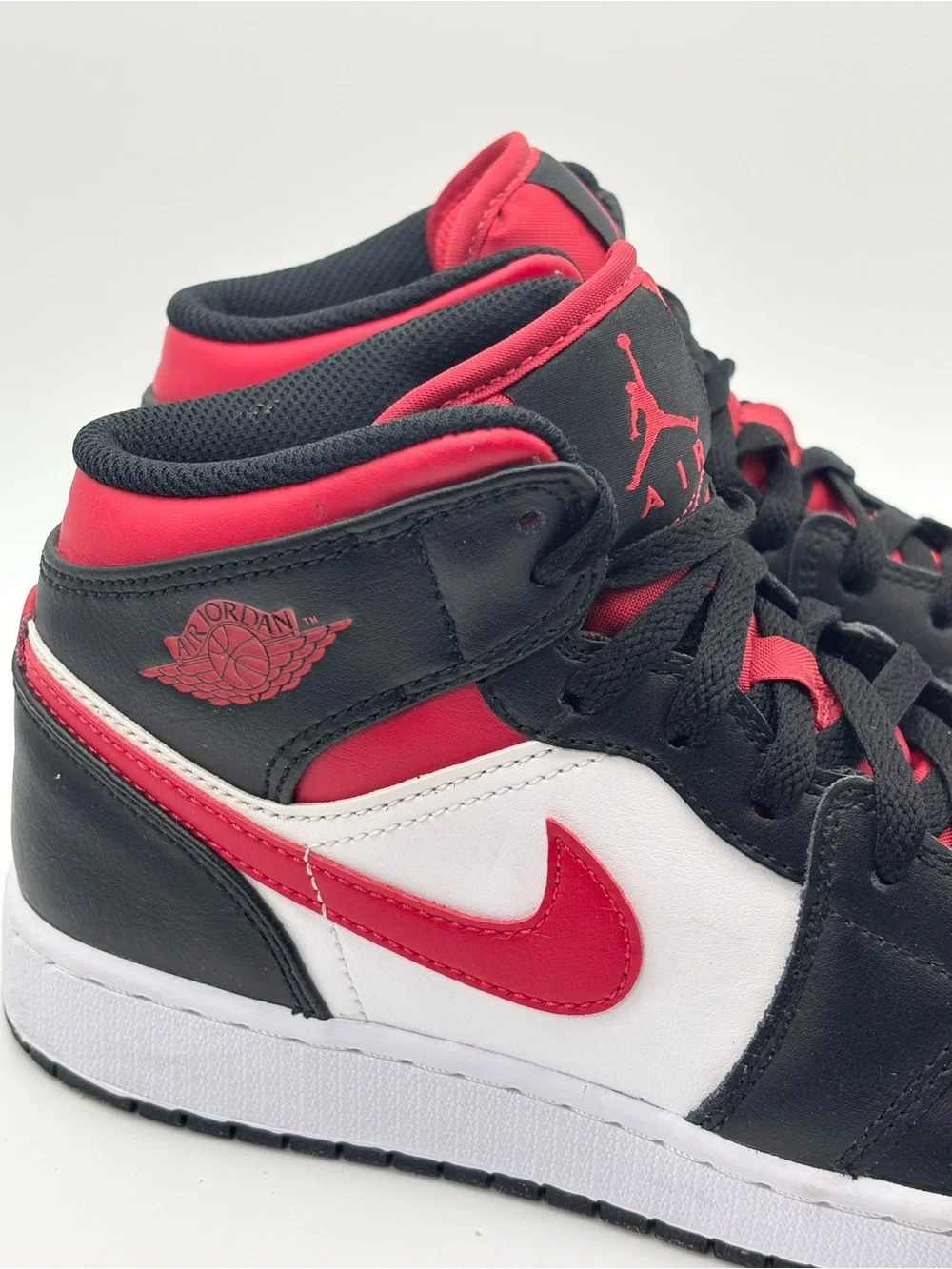 Nike Air Jordan 1 Mid Black Red White Air Jordan 1 Mid Big Kids' Shoes size 5.5